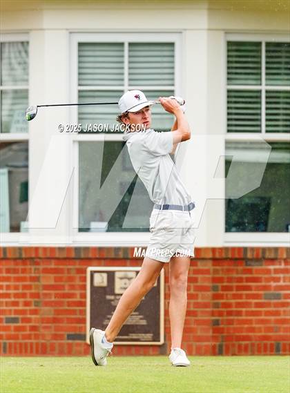 Thumbnail 1 in NCHSAA 4A Finals (Round 1) photogallery.
