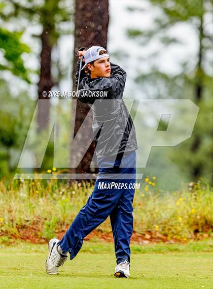 Thumbnail 2 in NCHSAA 4A Finals (Round 1) photogallery.