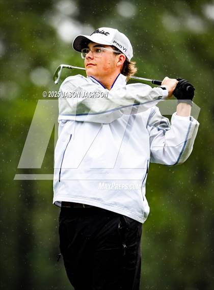 Thumbnail 2 in NCHSAA 4A Finals (Round 1) photogallery.