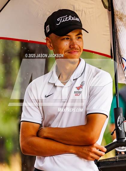 Thumbnail 1 in NCHSAA 4A Finals (Round 1) photogallery.