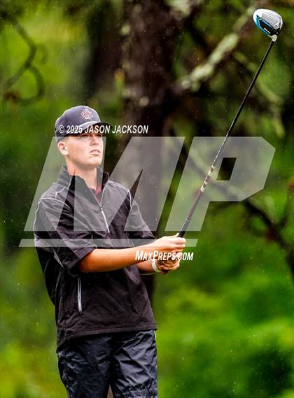 Thumbnail 3 in NCHSAA 4A Finals (Round 1) photogallery.
