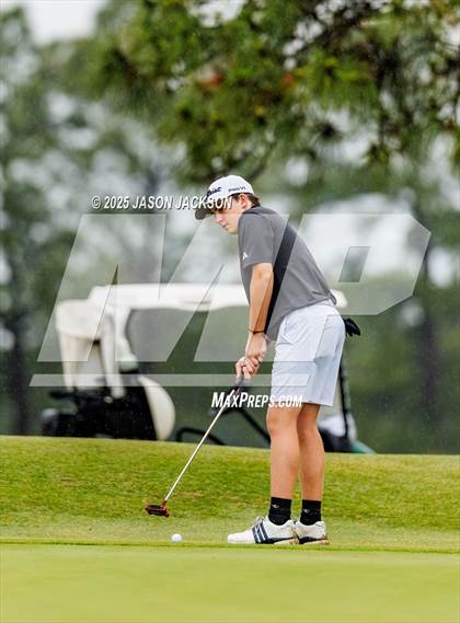 Thumbnail 1 in NCHSAA 4A Finals (Round 1) photogallery.