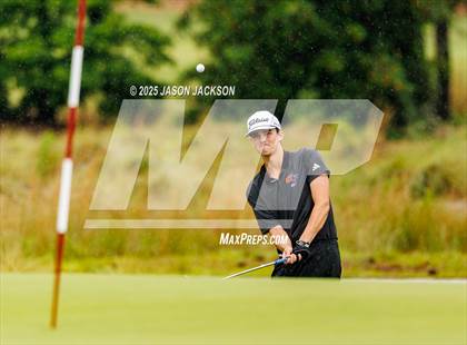 Thumbnail 1 in NCHSAA 4A Finals (Round 1) photogallery.