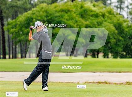Thumbnail 3 in NCHSAA 4A Finals (Round 1) photogallery.