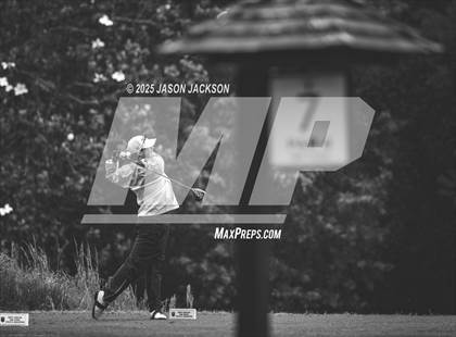 Thumbnail 2 in NCHSAA 4A Finals (Round 1) photogallery.