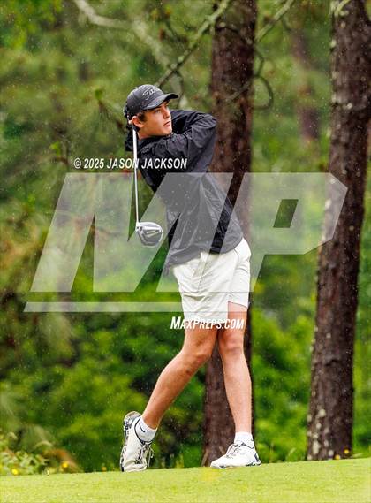 Thumbnail 3 in NCHSAA 4A Finals (Round 1) photogallery.