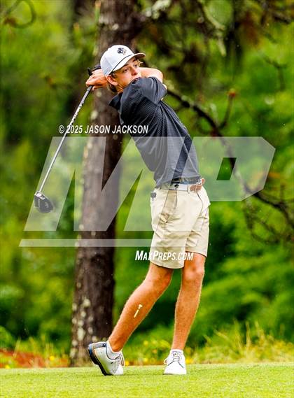 Thumbnail 2 in NCHSAA 4A Finals (Round 1) photogallery.