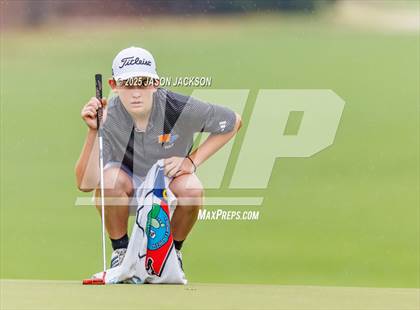 Thumbnail 1 in NCHSAA 4A Finals (Round 1) photogallery.