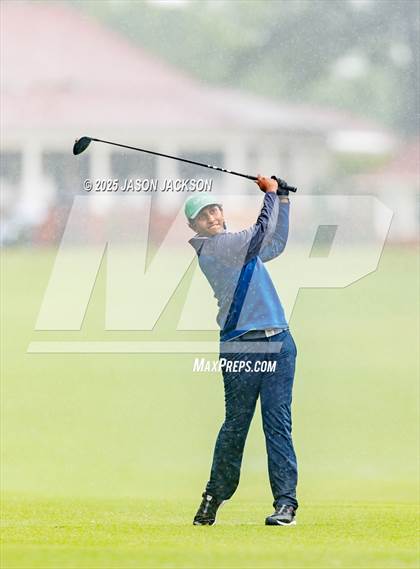 Thumbnail 1 in NCHSAA 4A Finals (Round 1) photogallery.