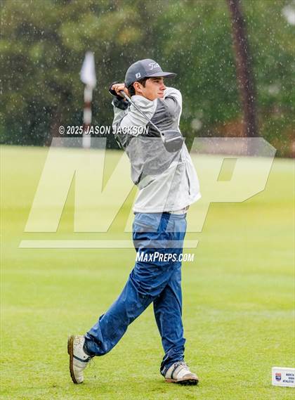Thumbnail 3 in NCHSAA 4A Finals (Round 1) photogallery.