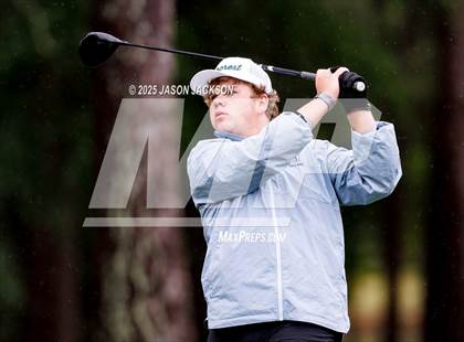 Thumbnail 1 in NCHSAA 4A Finals (Round 1) photogallery.