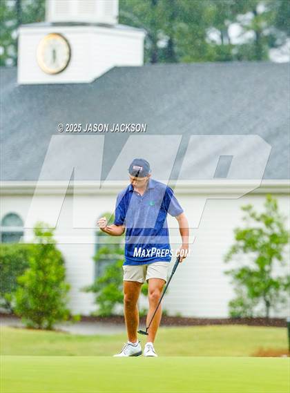 Thumbnail 1 in NCHSAA 4A Finals (Round 1) photogallery.