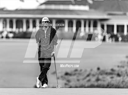 Thumbnail 1 in NCHSAA 4A Finals (Round 1) photogallery.