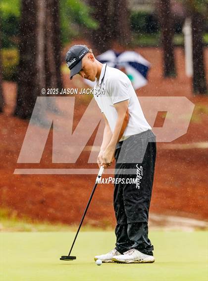 Thumbnail 1 in NCHSAA 4A Finals (Round 1) photogallery.