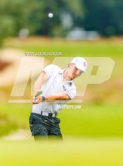 Thumbnail 1 in NCHSAA 4A Finals (Round 1) photogallery.