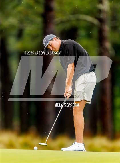 Thumbnail 2 in NCHSAA 4A Finals (Round 1) photogallery.