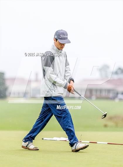 Thumbnail 1 in NCHSAA 4A Finals (Round 1) photogallery.