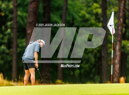 Thumbnail 1 in NCHSAA 4A Finals (Round 1) photogallery.