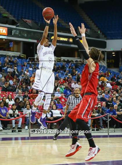 Thumbnail 2 in Antelope vs. Sacramento (CIF SJS D2 Final) photogallery.