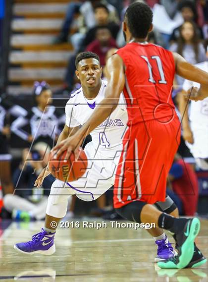 Thumbnail 1 in Antelope vs. Sacramento (CIF SJS D2 Final) photogallery.