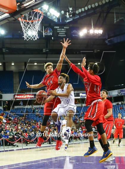 Thumbnail 2 in Antelope vs. Sacramento (CIF SJS D2 Final) photogallery.