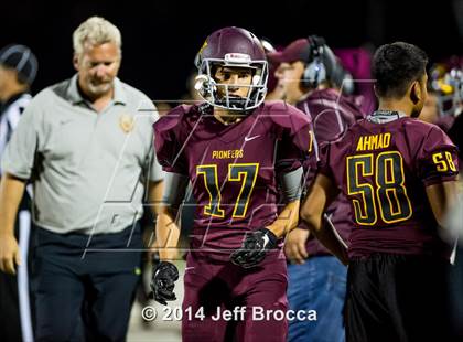 Thumbnail 1 in Thousand Oaks @ Simi Valley photogallery.