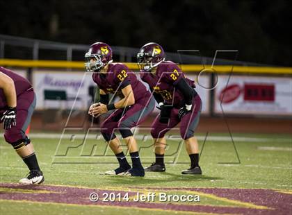 Thumbnail 1 in Thousand Oaks @ Simi Valley photogallery.