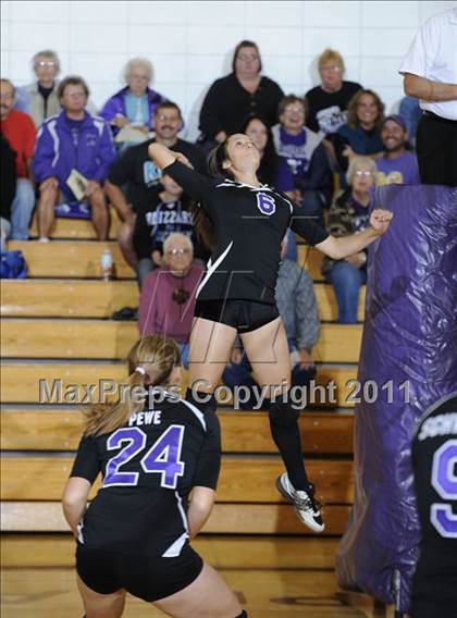 Thumbnail 2 in Webster @ Grantsburg photogallery.