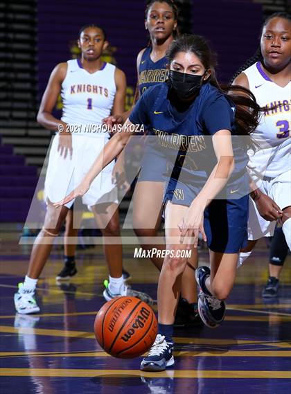Thumbnail 2 in Warren vs. Lynwood photogallery.