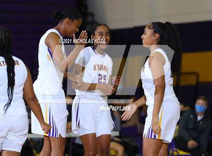 Thumbnail 3 in Warren vs. Lynwood photogallery.