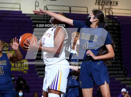 Thumbnail 1 in Warren vs. Lynwood photogallery.