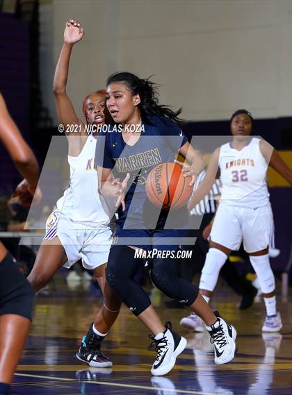 Thumbnail 1 in Warren vs. Lynwood photogallery.