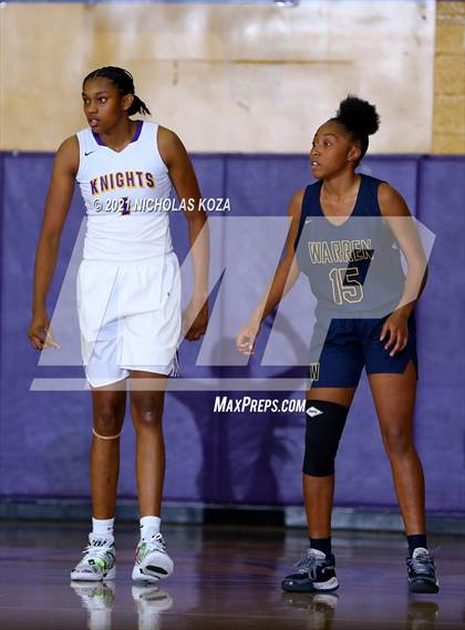 Thumbnail 3 in Warren vs. Lynwood photogallery.