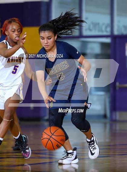 Thumbnail 2 in Warren vs. Lynwood photogallery.