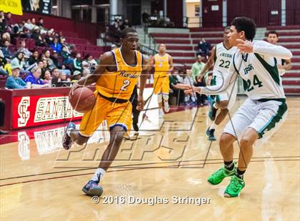 Thumbnail 3 in Archbishop Riordan vs. Sacred Heart Cathedral Preparatory (CIF CCS D3 Final) photogallery.