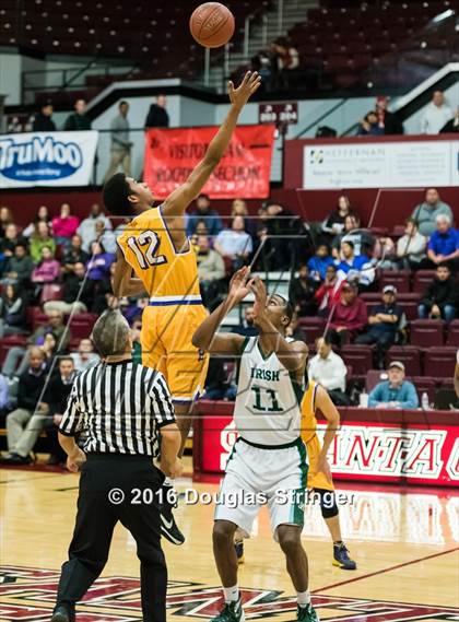 Thumbnail 3 in Archbishop Riordan vs. Sacred Heart Cathedral Preparatory (CIF CCS D3 Final) photogallery.