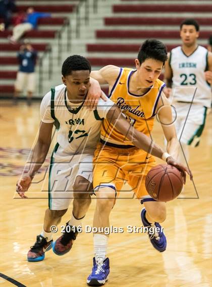 Thumbnail 1 in Archbishop Riordan vs. Sacred Heart Cathedral Preparatory (CIF CCS D3 Final) photogallery.