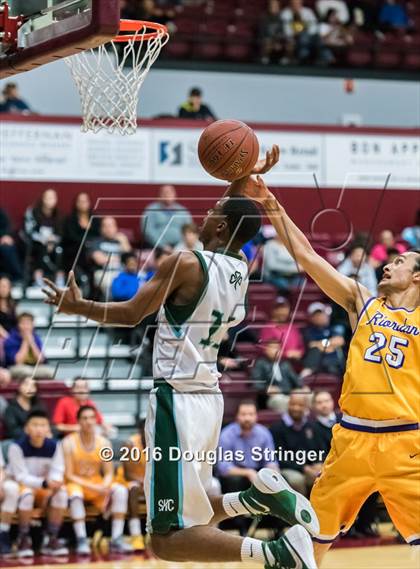 Thumbnail 1 in Archbishop Riordan vs. Sacred Heart Cathedral Preparatory (CIF CCS D3 Final) photogallery.