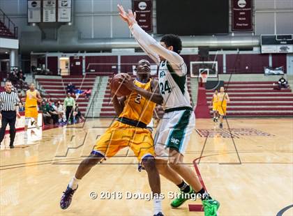 Thumbnail 1 in Archbishop Riordan vs. Sacred Heart Cathedral Preparatory (CIF CCS D3 Final) photogallery.