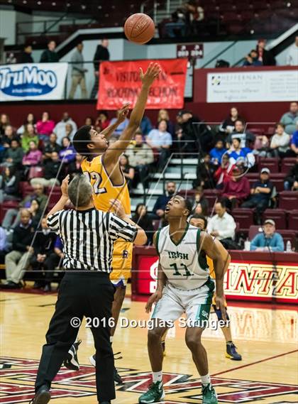 Thumbnail 1 in Archbishop Riordan vs. Sacred Heart Cathedral Preparatory (CIF CCS D3 Final) photogallery.