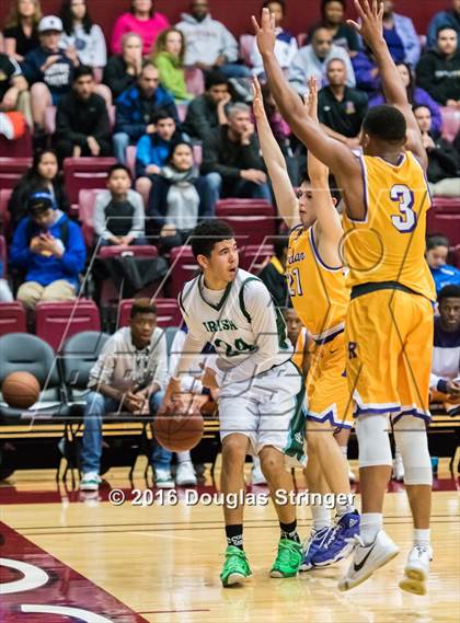 Thumbnail 2 in Archbishop Riordan vs. Sacred Heart Cathedral Preparatory (CIF CCS D3 Final) photogallery.