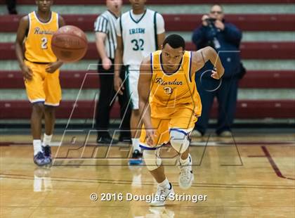 Thumbnail 1 in Archbishop Riordan vs. Sacred Heart Cathedral Preparatory (CIF CCS D3 Final) photogallery.