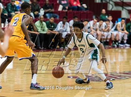 Thumbnail 2 in Archbishop Riordan vs. Sacred Heart Cathedral Preparatory (CIF CCS D3 Final) photogallery.
