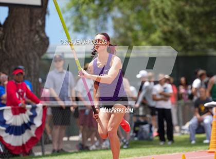 Thumbnail 3 in CHSAA 4A (Pole Vault) photogallery.