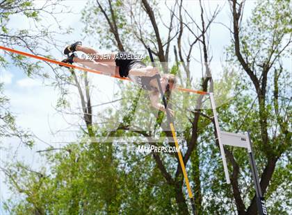 Thumbnail 2 in CHSAA 4A (Pole Vault) photogallery.