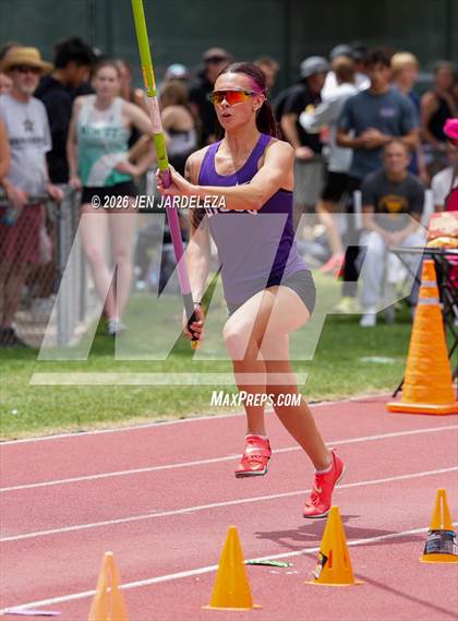 Thumbnail 3 in CHSAA 4A (Pole Vault) photogallery.