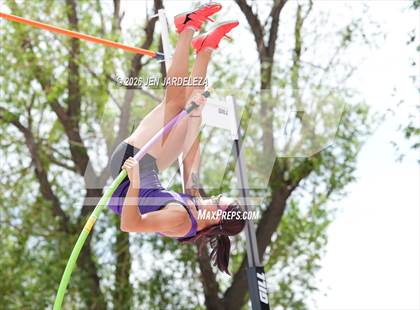 Thumbnail 2 in CHSAA 4A (Pole Vault) photogallery.