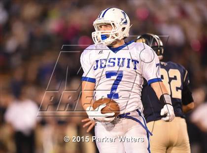 Thumbnail 3 in Jesuit @ Holy Cross photogallery.