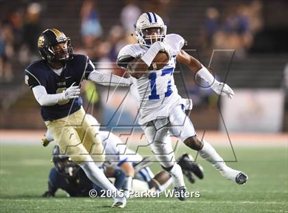 Thumbnail 2 in Jesuit @ Holy Cross photogallery.
