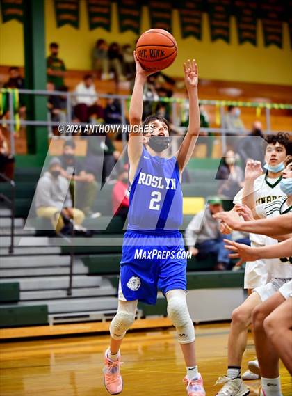 Thumbnail 2 in Lynbrook vs Roslyn  photogallery.